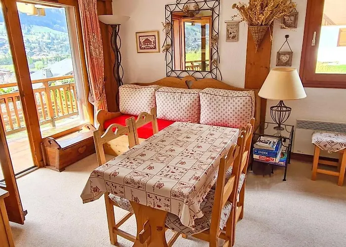 Exceptional View Of Village And Mountain Appartement Megève