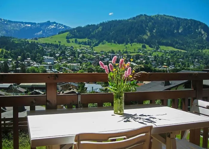Exceptional View Of Village And Mountain Appartement Megève
